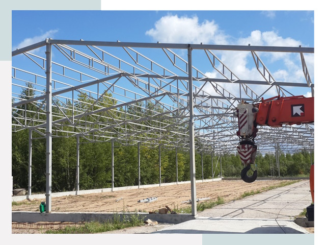 Строительство конюшен в Лангепас от 606 руб. под ключ