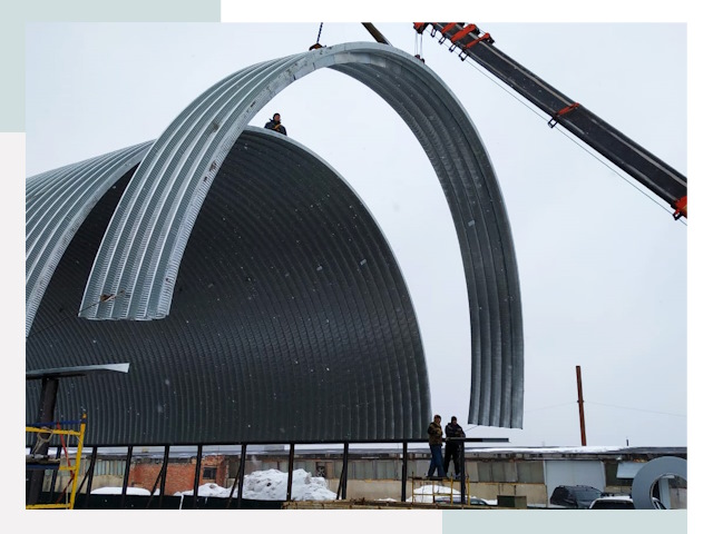 Полукруглые ангары в Лангепасе