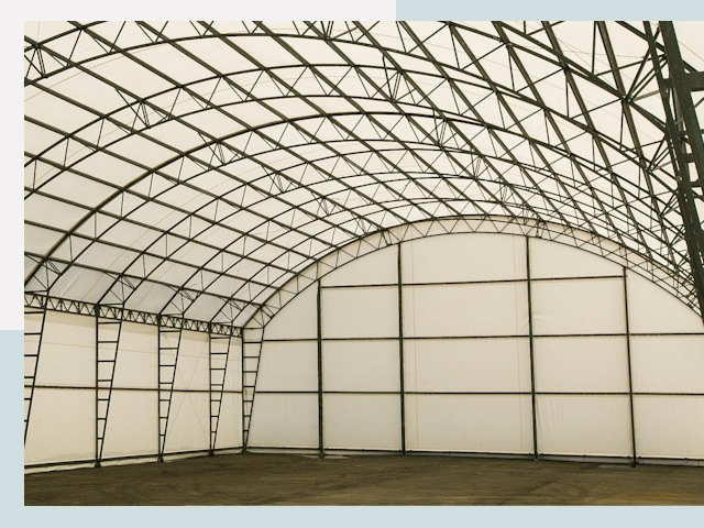 Арочные ангары от 606 руб. в Лангепас и Тюменская область